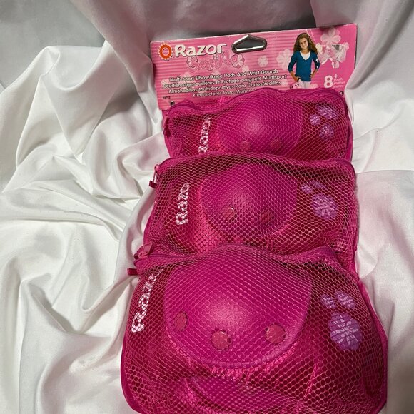 Razor Sweet Pea Multi-Sport Elbow Knee Pad Wrist Guard Set Pink Size 8+ Youth - Picture 2 of 6